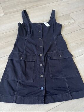 GAP NWT Black Button-Front Pocket Dress
